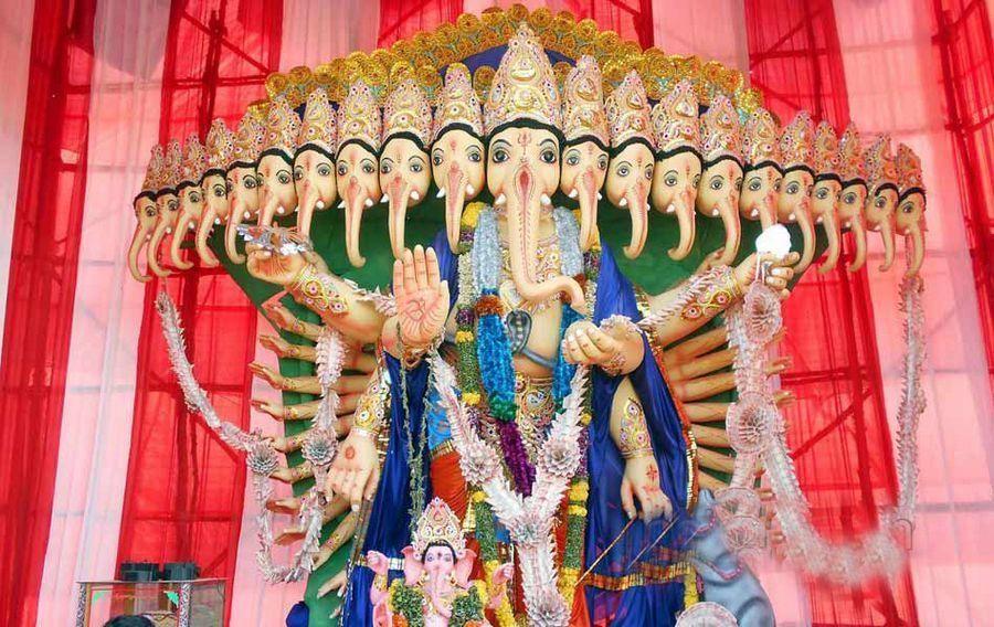 Amazing Ganesh Idols Photos