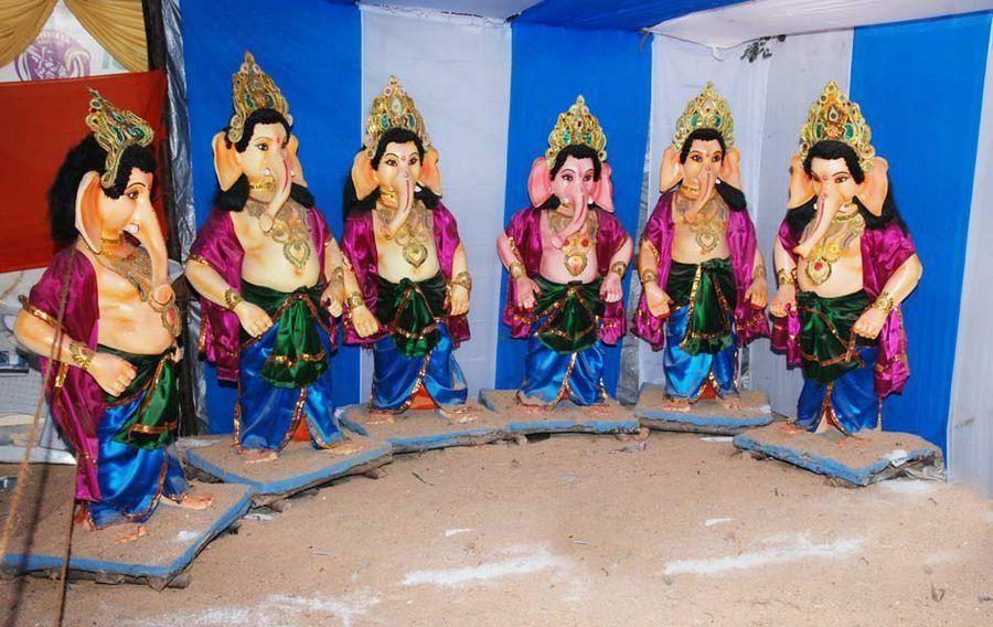 Amazing Ganesh Idols Photos