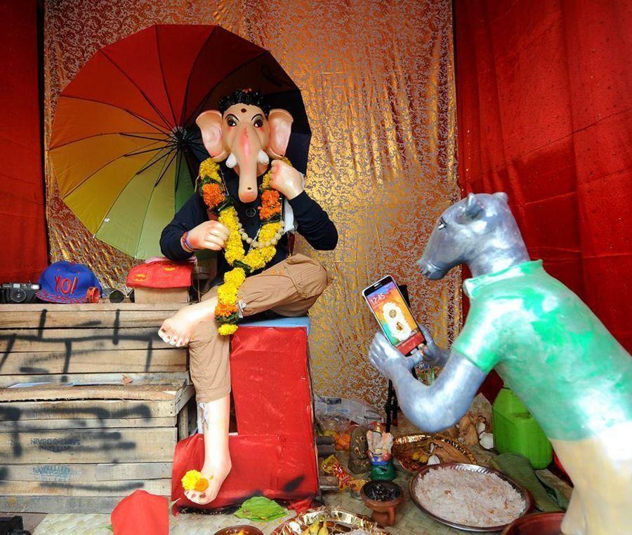 Amazing Ganesh Idols Photos