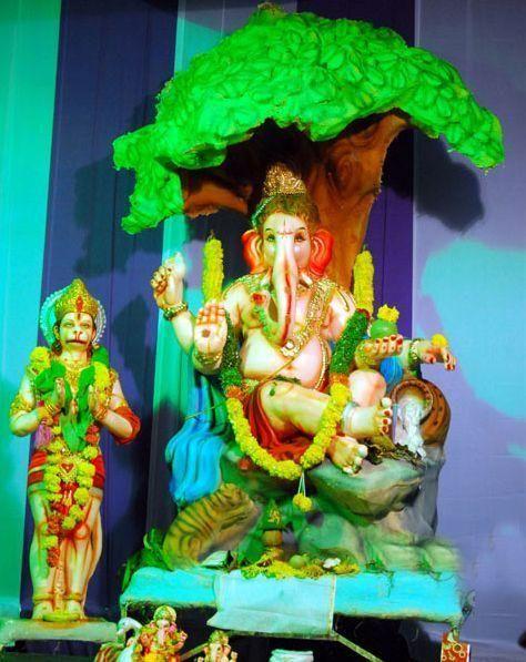 Amazing Ganesh Idols Photos