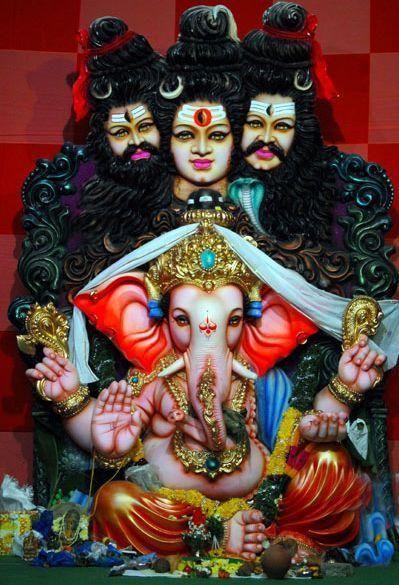 Amazing Ganesh Idols Photos