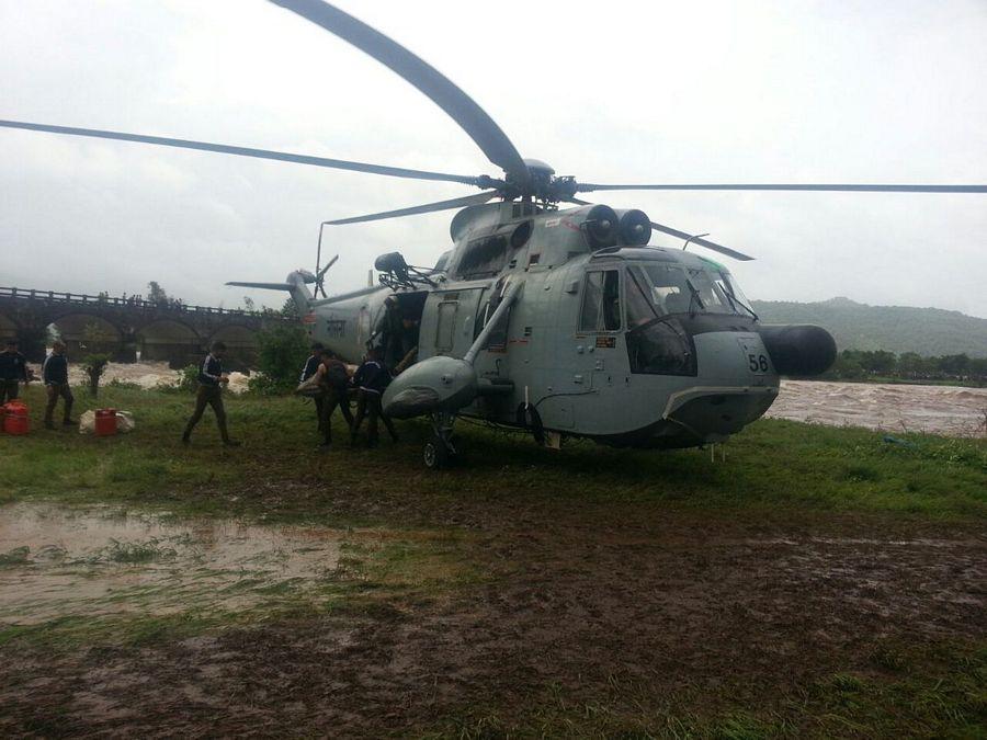 Bridge Collapses On Mumbai Goa Photos