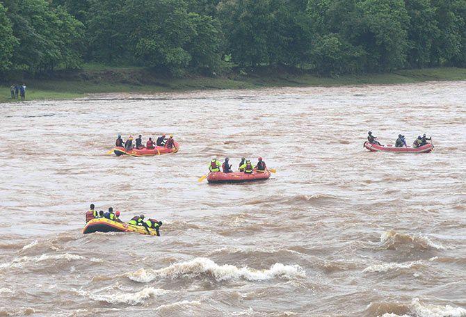 Bridge Collapses On Mumbai Goa Photos