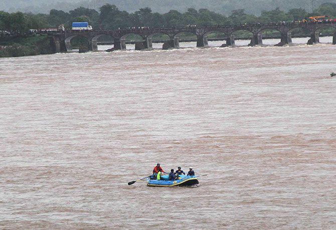 Bridge Collapses On Mumbai Goa Photos