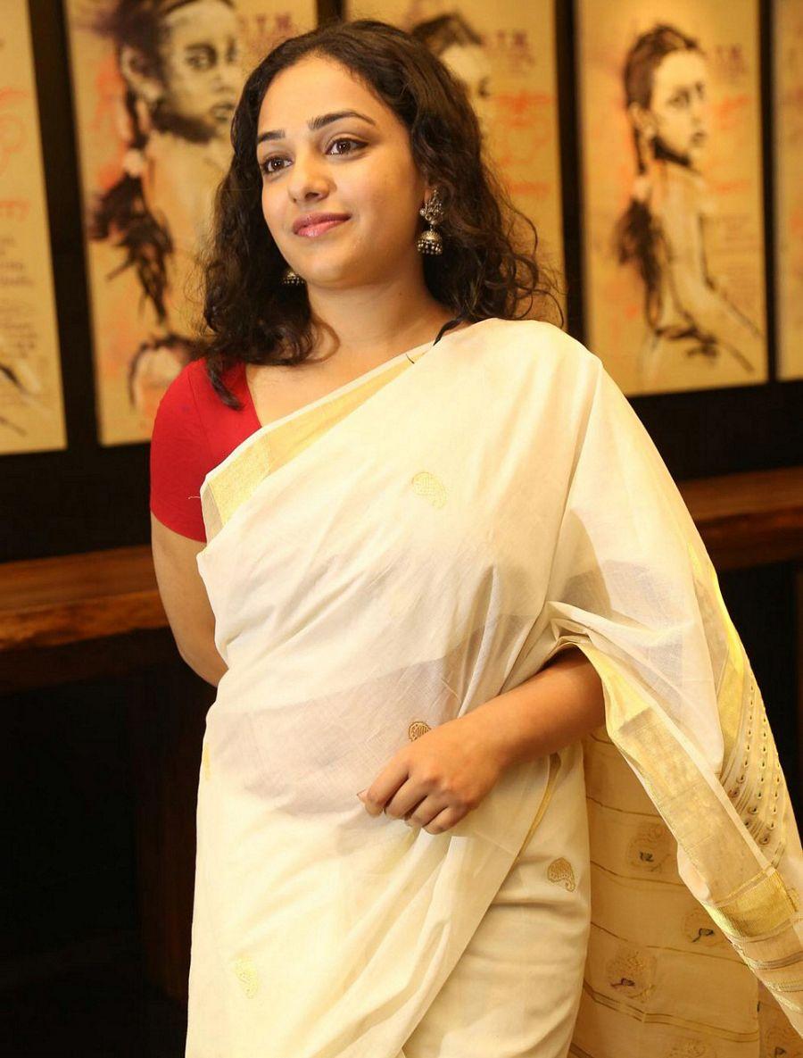 Celebrities Look Gorgeous In Onam Celebration Photos