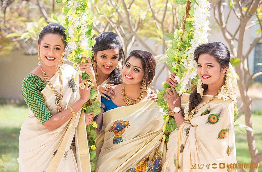 Celebrities Look Gorgeous In Onam Celebration Photos