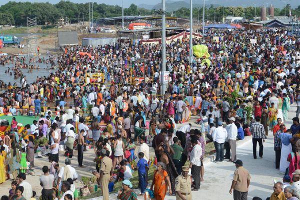 Crowd at Krishna Pushkaralu