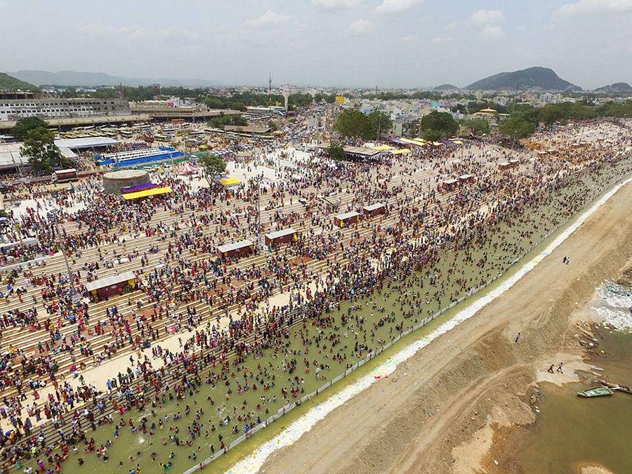 Crowd at Krishna Pushkaralu