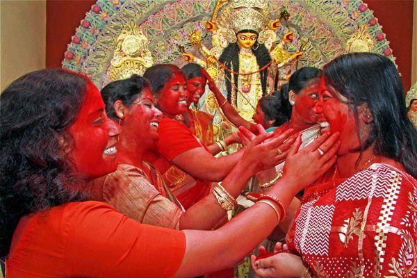 Devi Navaratri celebrations begin in Telugu States Photos