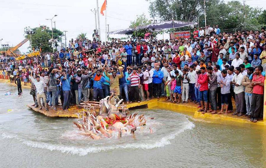 Ganesh Nimajjanam 2016 In Hyderabad Photos