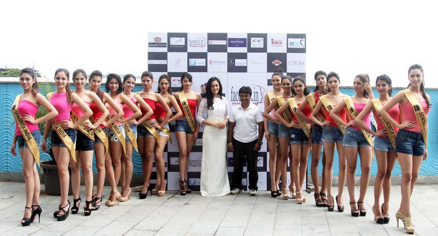 Grand Unvieling of the Glamorous Crowns of 'Senorita India 2016' Beauty Pageant