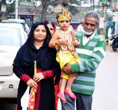 Muslims celebrates the birth of Krishna Photos