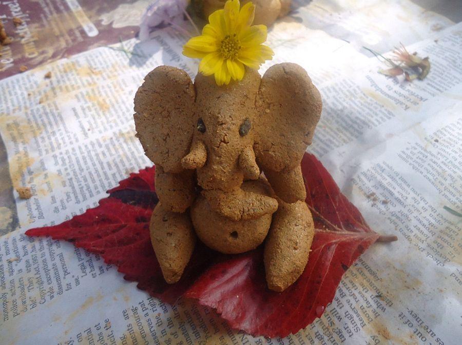 PHOTOS: Eco Friendly Clay Ganesh Idols