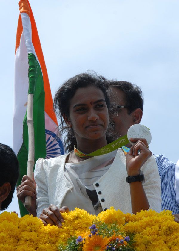 PV Sindhu gets a Rousing Welcome in Vijayawada