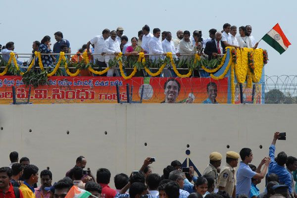 PV Sindhu gets a Rousing Welcome in Vijayawada