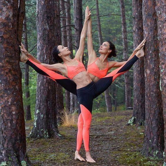 This Yogi's Incredible Body Poses Are Inspiring