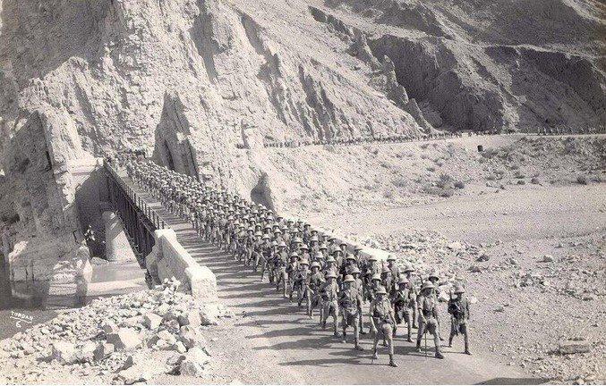 UNSEEN Vintage Photos that capture the past of India