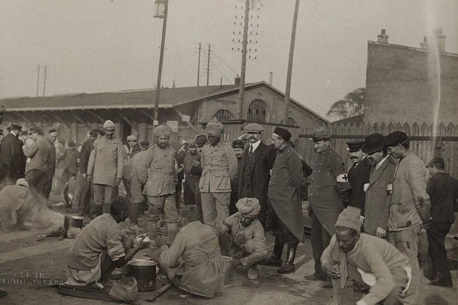 UNSEEN Vintage Photos that capture the past of India