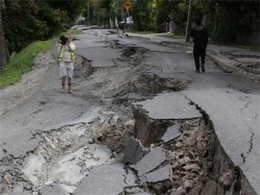 Bihar Jharkhand Earthquake Today Photos