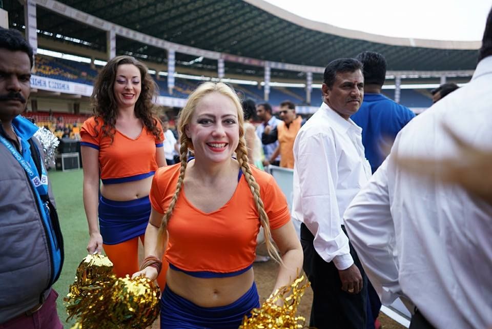 CCL 6 Mumbai Heroes Vs Punjab De Sher T20 Match Photos