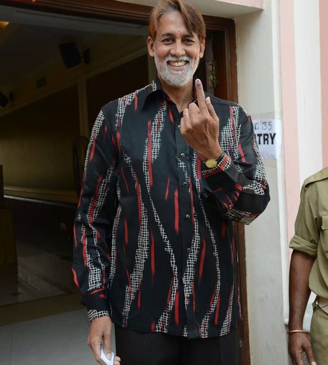 Celebrities Cast Their Vote in GHMC Elections Photos