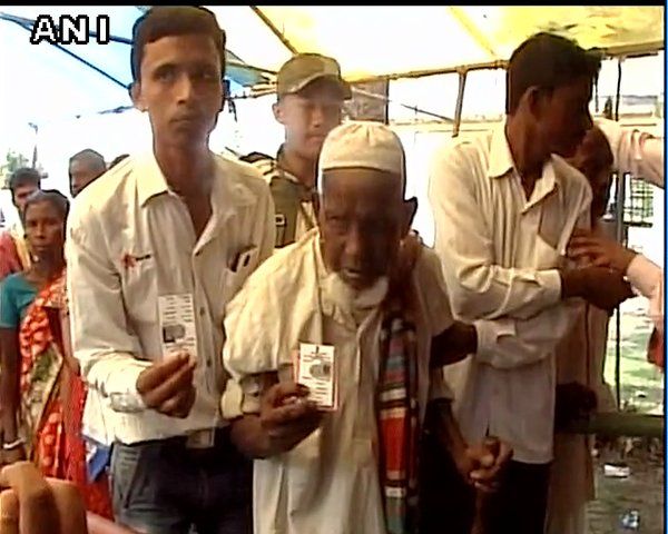 Celebrity And polticians Voting Tamil Nadu, Puducherry and Kerala Assembly election 2016