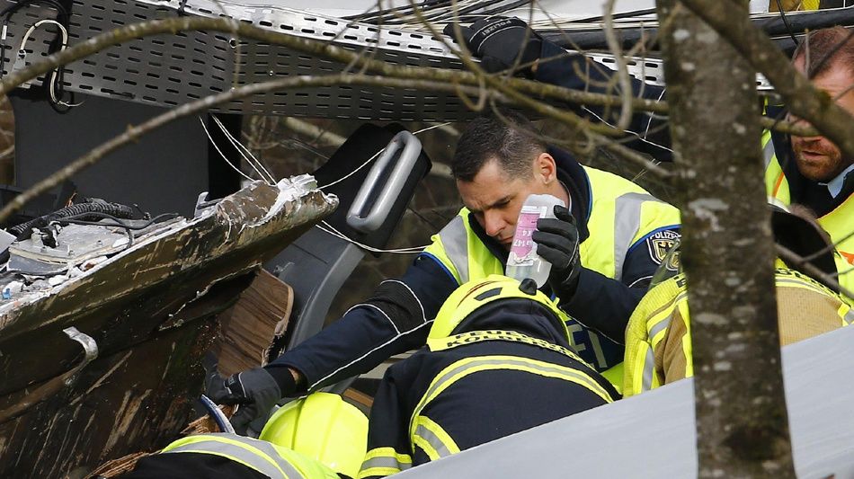 Germany Train Crash Photos