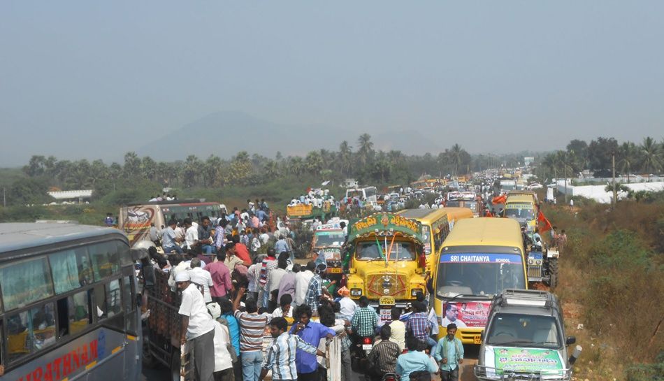 Kapu Agitation Turns Violent Photos