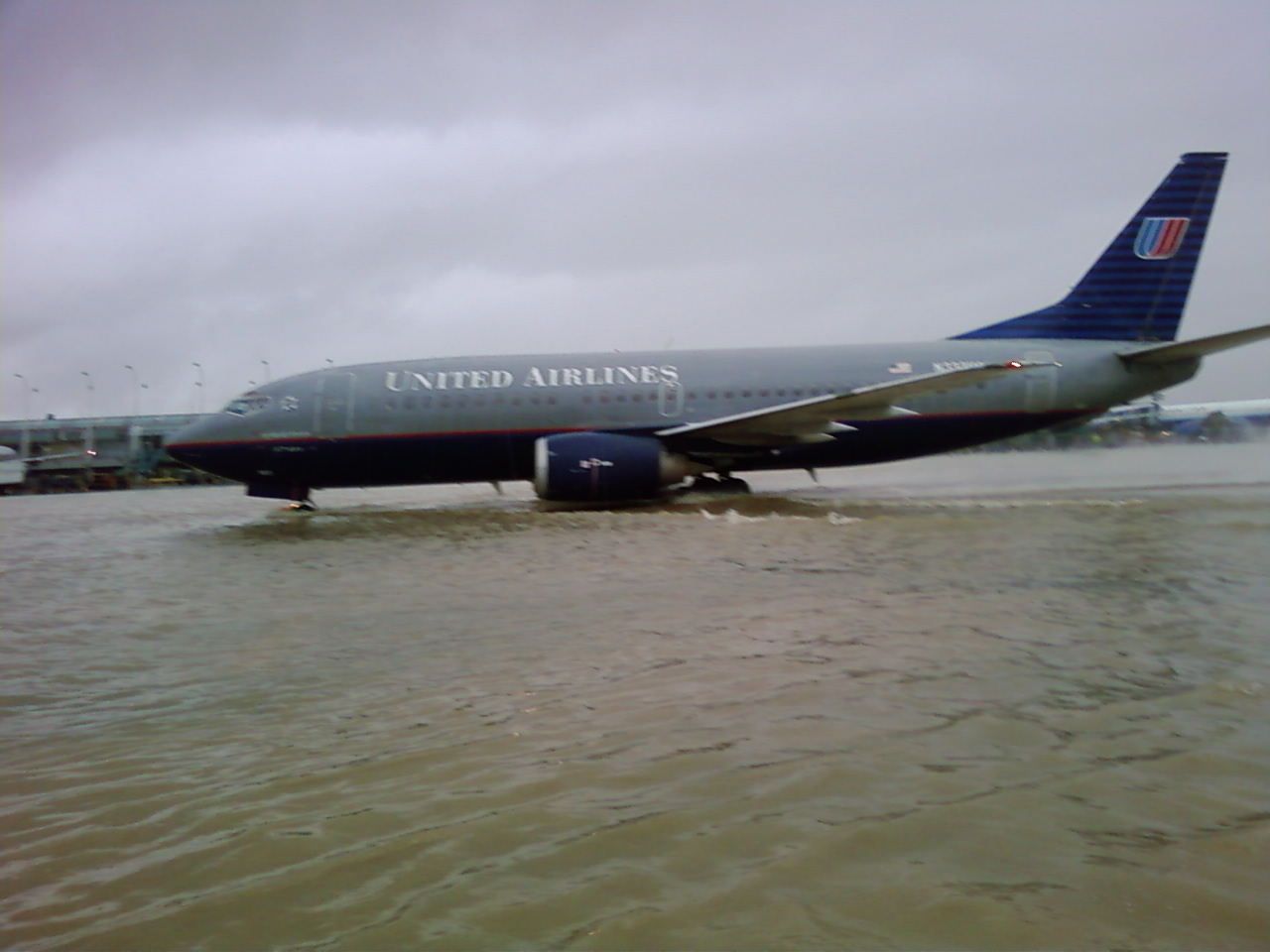 Latest chennai airport floods photos