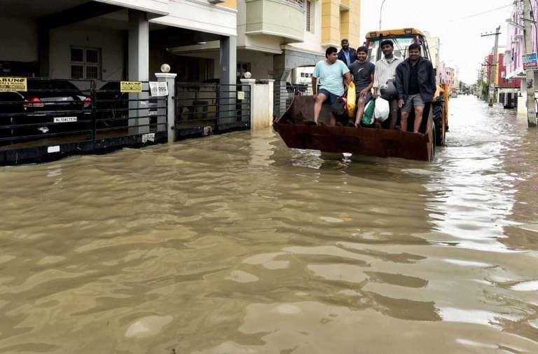 Latest chennai airport floods photos