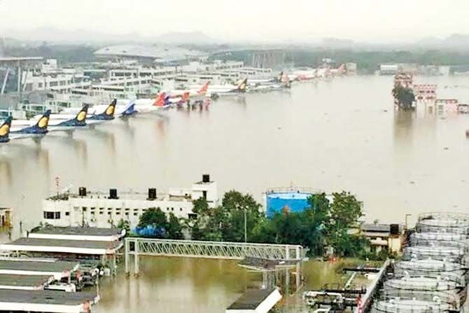Latest chennai airport floods photos