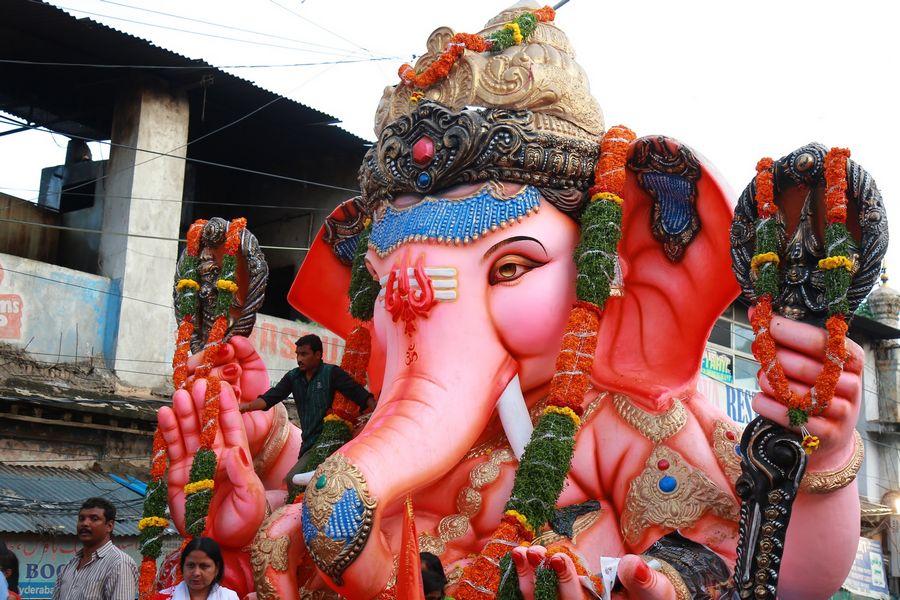 PHOTOS: Ganesh Nimajjanam in Hyderabad