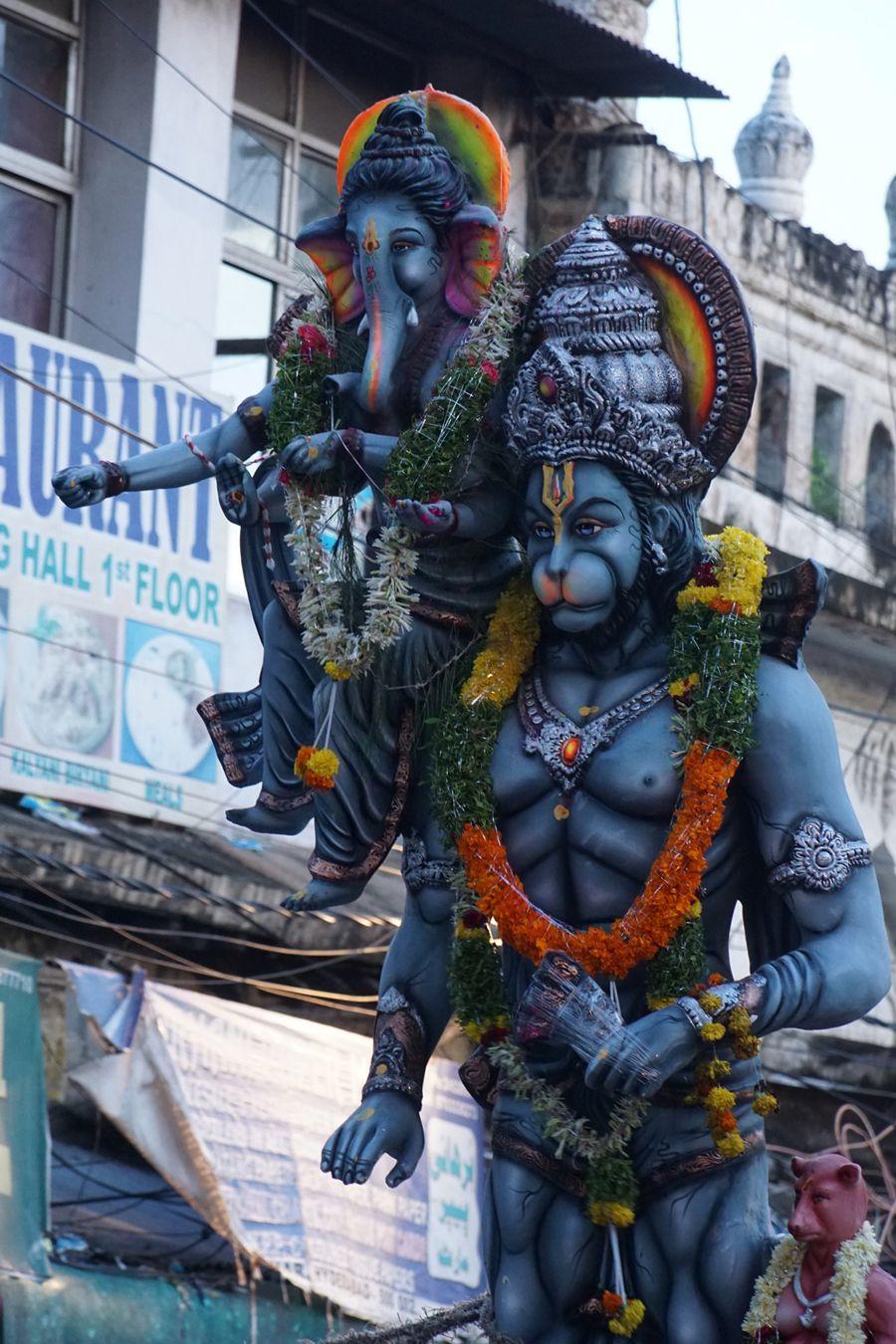 PHOTOS: Ganesh Nimajjanam in Hyderabad
