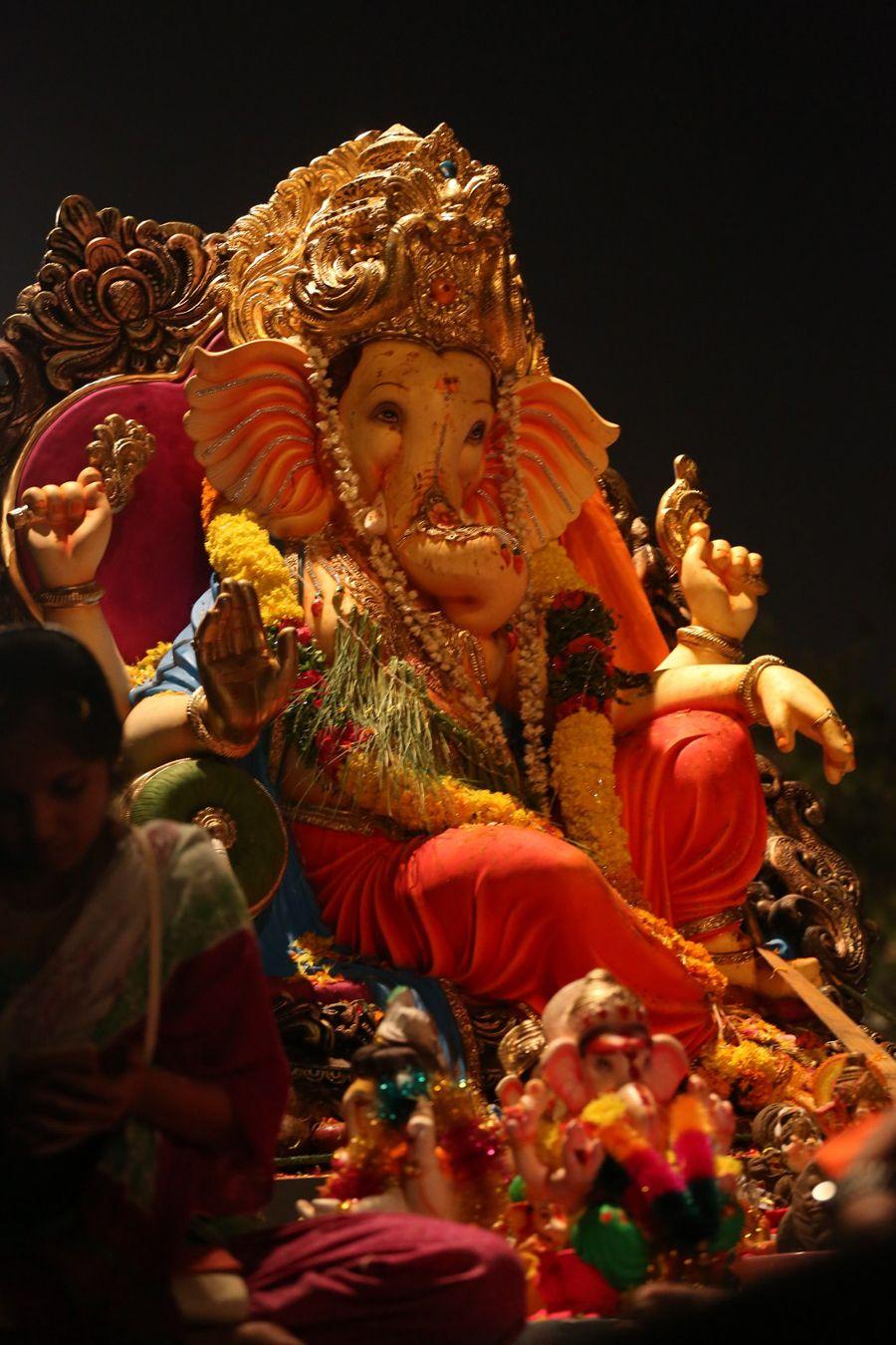 PHOTOS: Ganesh Nimajjanam in Hyderabad