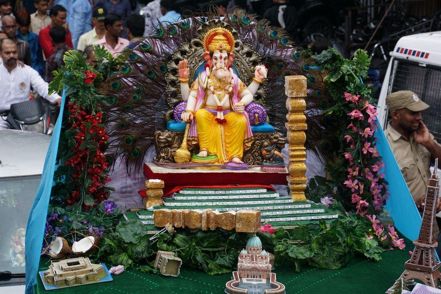 PHOTOS: Ganesh Nimajjanam in Hyderabad
