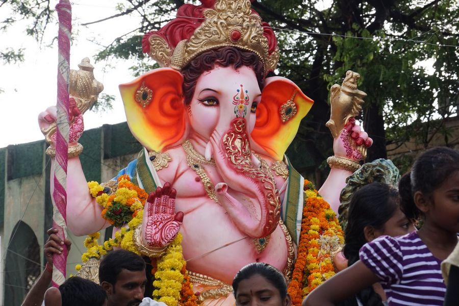 PHOTOS: Ganesh Nimajjanam in Hyderabad