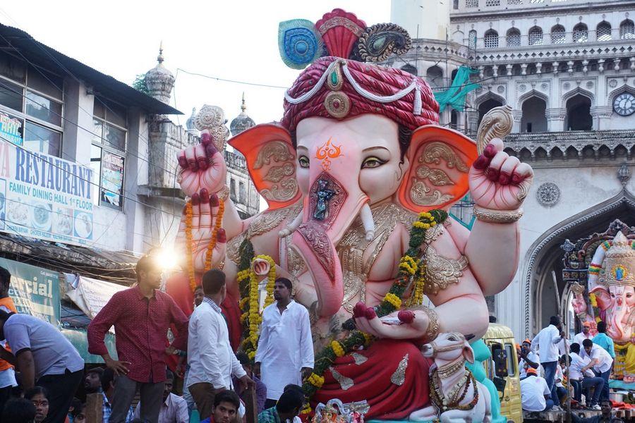 PHOTOS: Ganesh Nimajjanam in Hyderabad