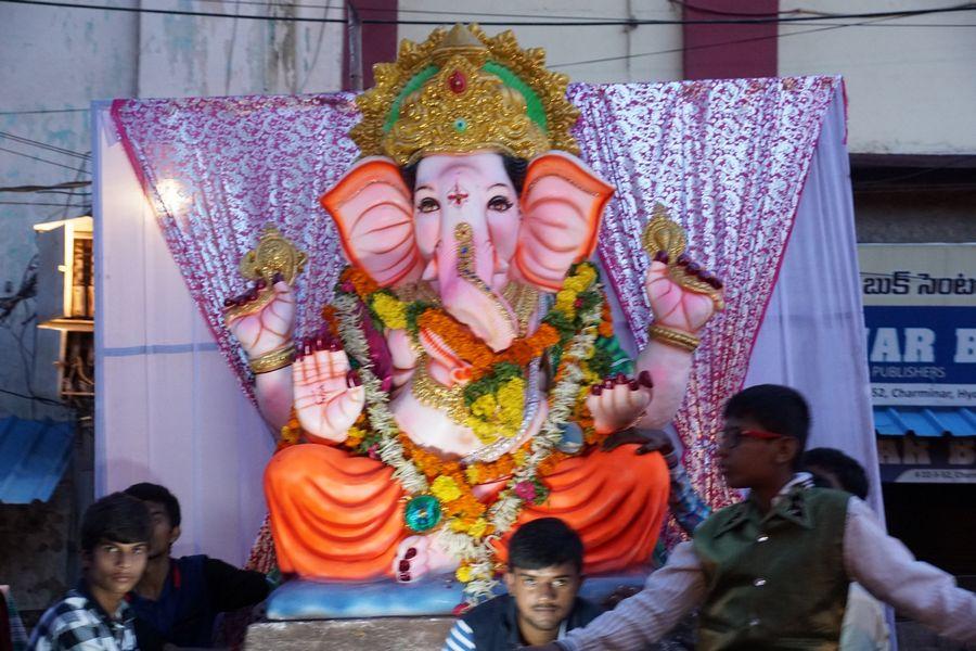 PHOTOS: Ganesh Nimajjanam in Hyderabad
