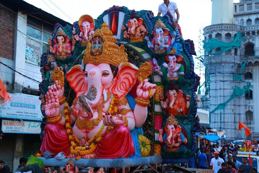 PHOTOS: Ganesh Nimajjanam in Hyderabad