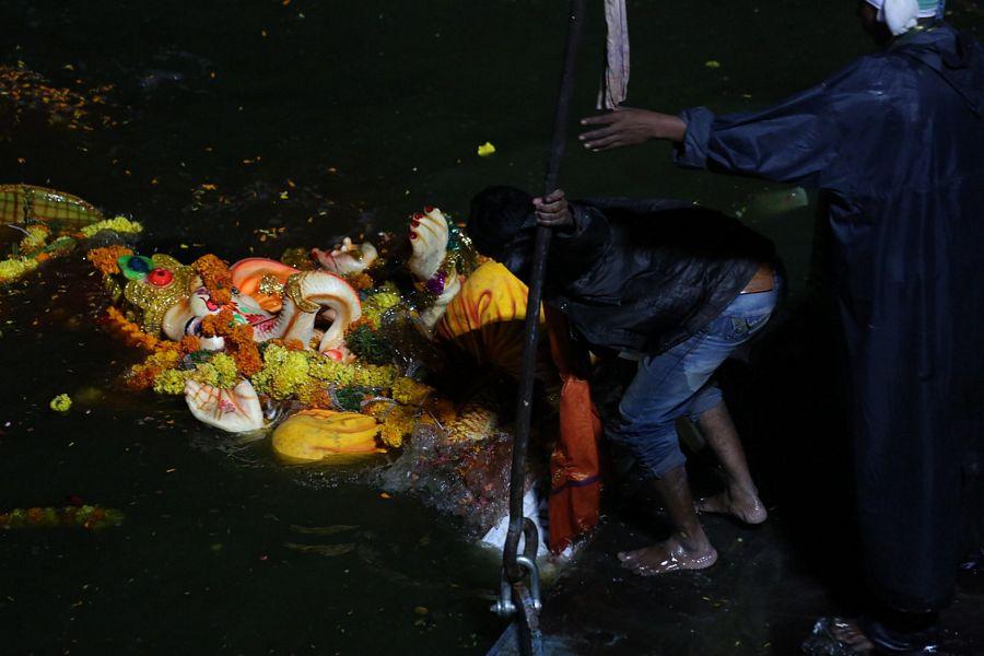PHOTOS: Ganesh Nimajjanam in Hyderabad