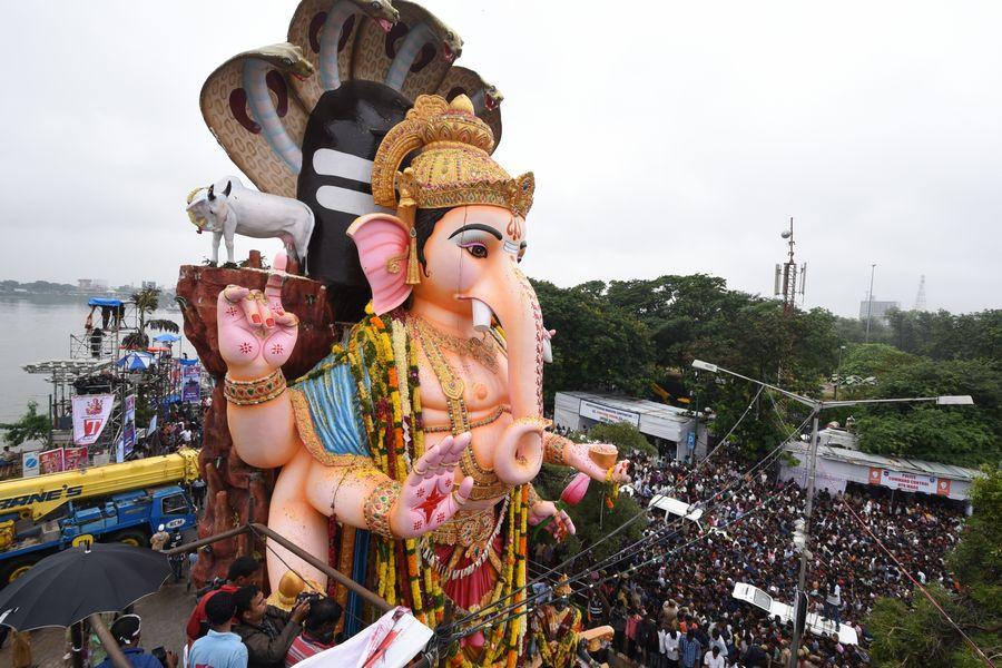 PHOTOS: Ganesh Nimajjanam in Hyderabad