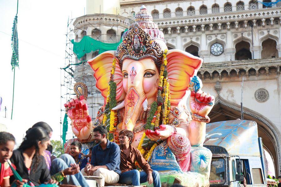 PHOTOS: Ganesh Nimajjanam in Hyderabad