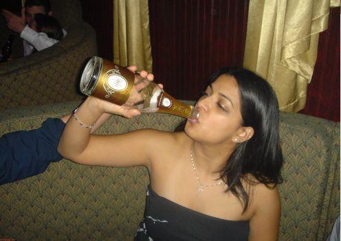 PHOTOS: Indian Girls Smoking & Drinking Alcohol