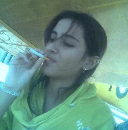 PHOTOS: Indian Girls Smoking & Drinking Alcohol