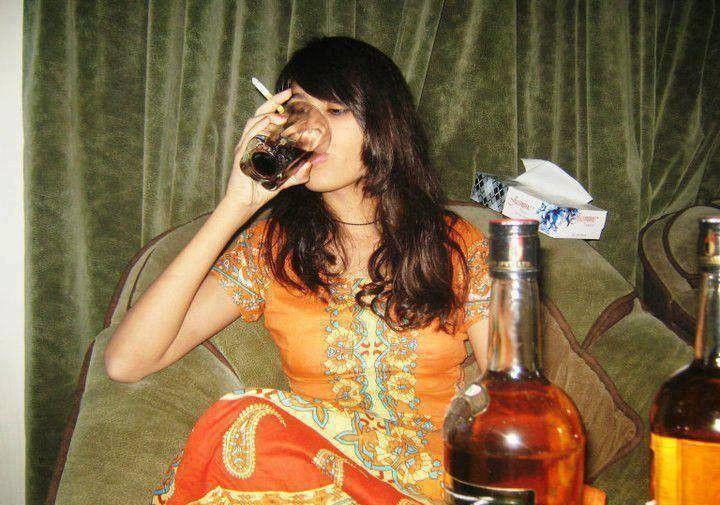 PHOTOS: Indian Girls Smoking & Drinking Alcohol