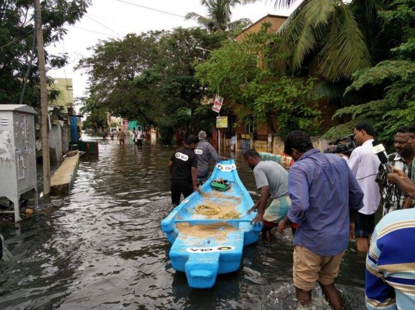 Rare Photos of Chennai Floods  Army  help