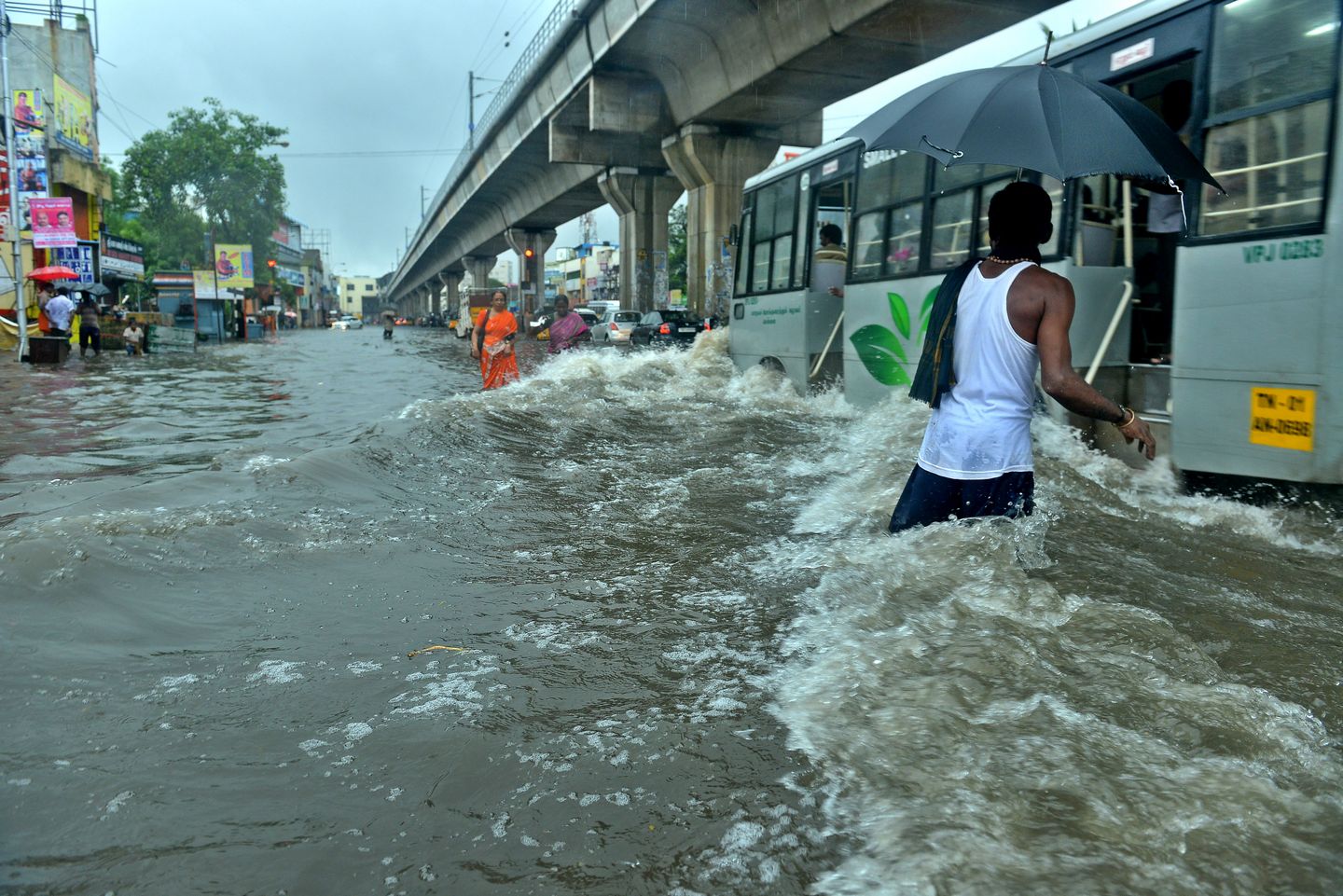 Rare Photos of Chennai Floods  Army  help