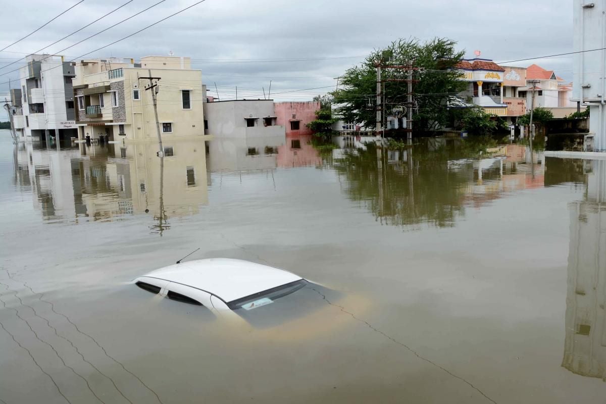 Rare Photos of Chennai Floods  Army  help