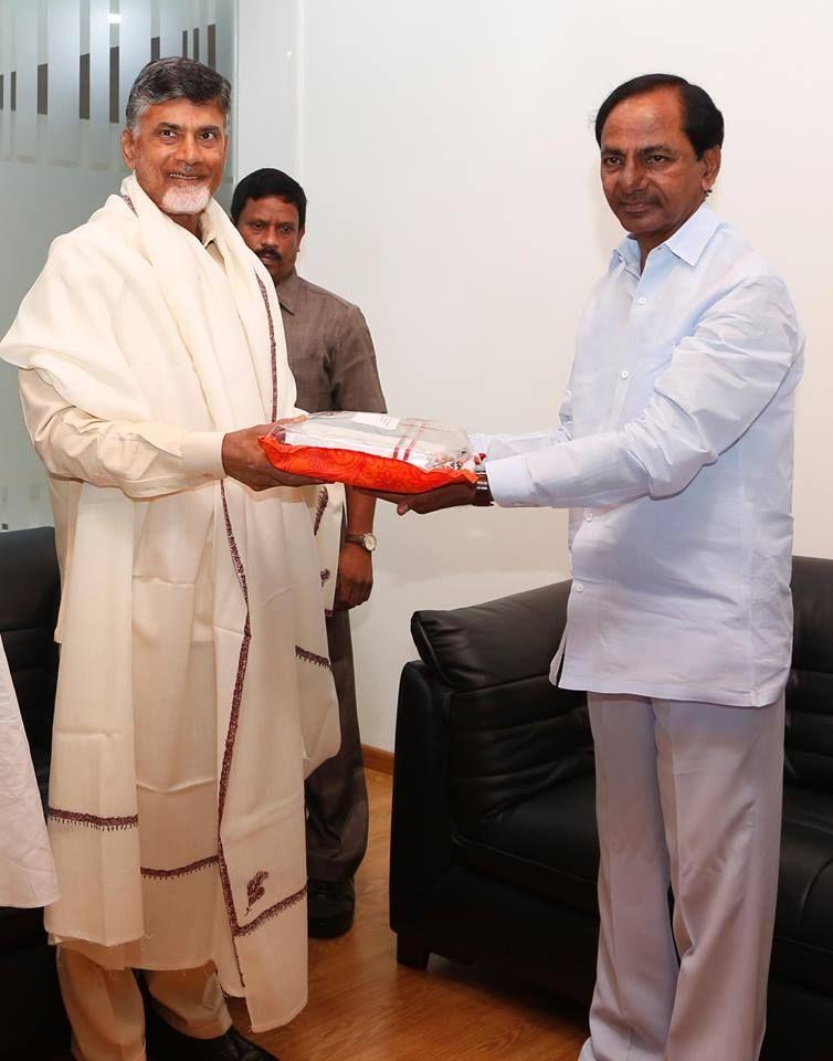 Shri NCBN With TeLangana CM Shri KCR In ViJayawada Photos