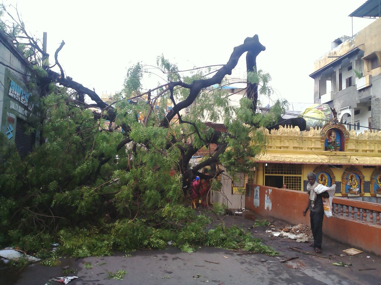 Hyderabad Unseened images of Heay rains Effected photos